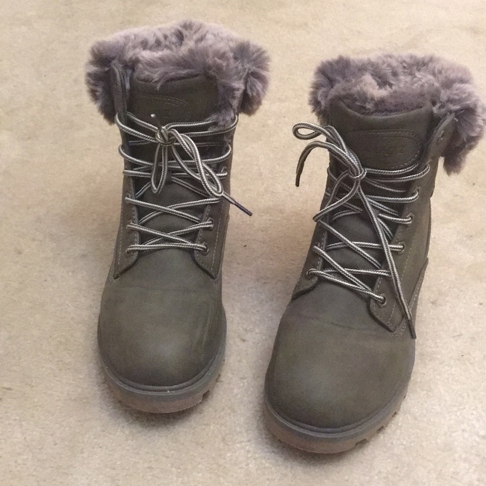 Lugz winter boots